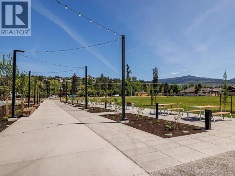 4455 Sherwood Court, Kelowna, BC, V1W 1E7 - 39