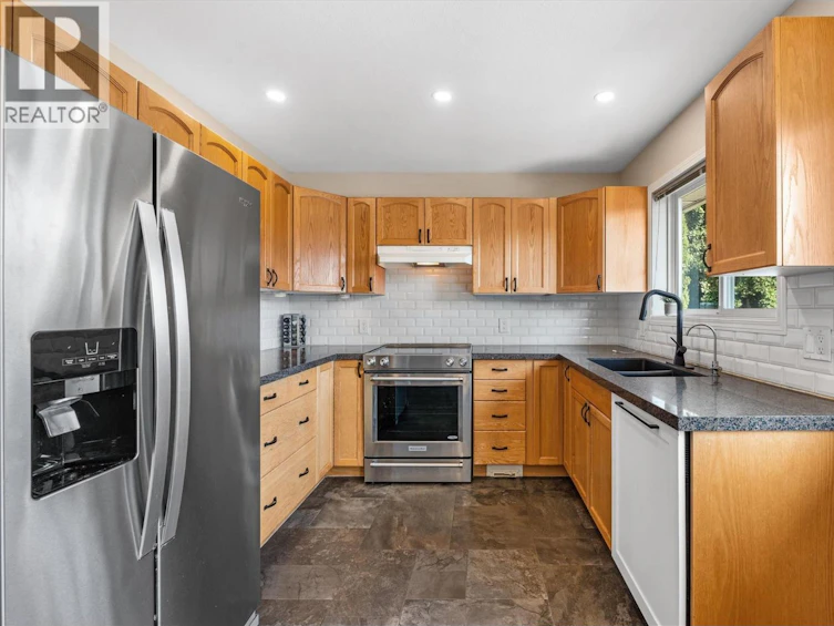 10991 Pretty Road, Lake Country, BC, V1V 1H6 - 14
