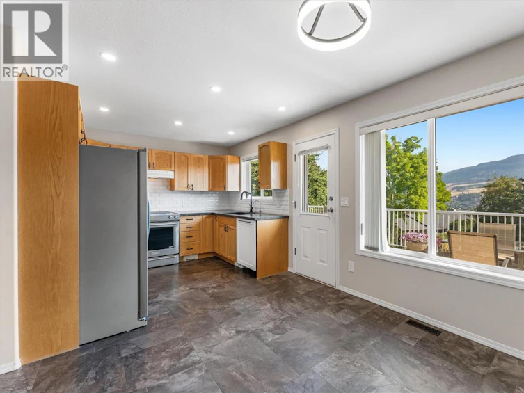 10991 Pretty Road, Lake Country, BC, V1V 1H6 - 12