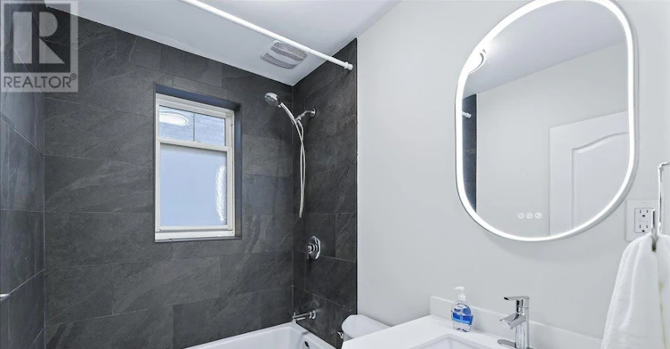 UPPER-39 Reiner Road, Toronto, ON, M3H 2L3 - 27