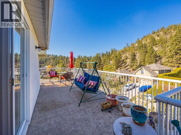 773 Siwash Court, Kelowna, BC, V1V 1N5 - 11