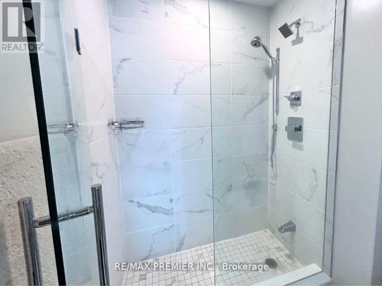 2107-9075 Jane Street, Vaughan, ON, L4K 0L7 - 14