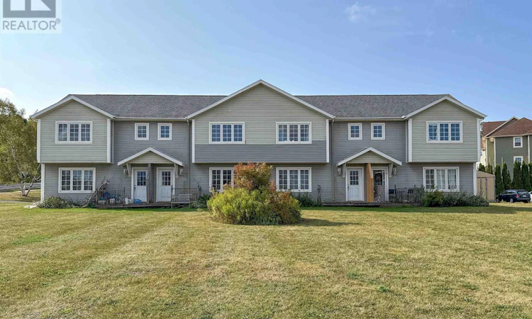 208 Stratford Road