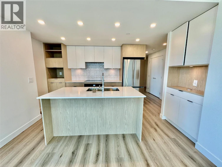 2110-1488 Bertram Street, Kelowna, BC, V1Y 0M6 - 4