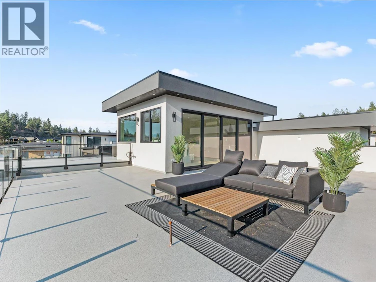 10218 Beacon Hill Drive, Lake Country, BC, V4V 0A9 - 6