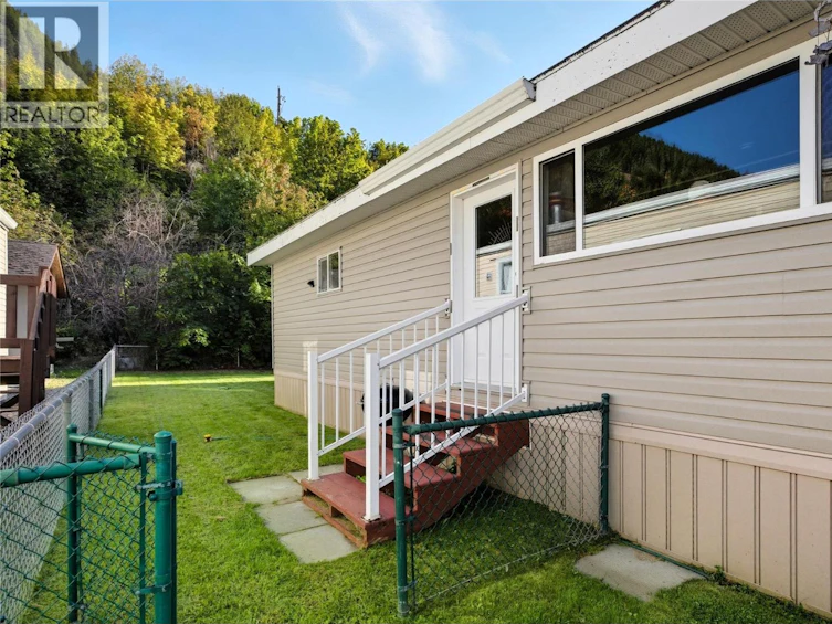 11-1250 Hillside Avenue, Chase, BC, V0E 1M0 - 6