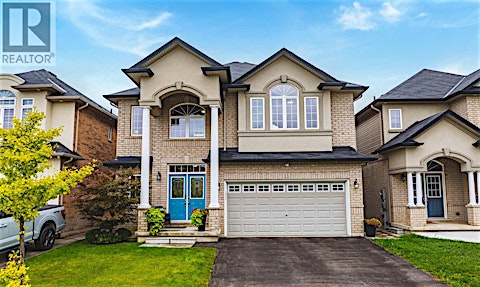11 Weathering Heights, Hamilton, ON, L8J 0E6