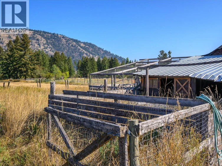 599 Whitevale Road, Lumby, BC, V0E 2G7 - 21