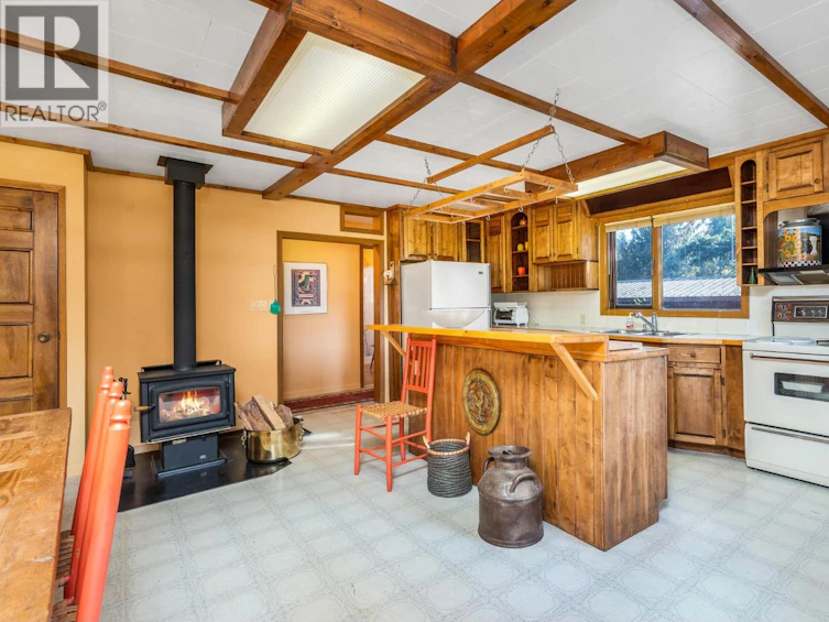 599 Whitevale Road, Lumby, BC, V0E 2G7 - 6