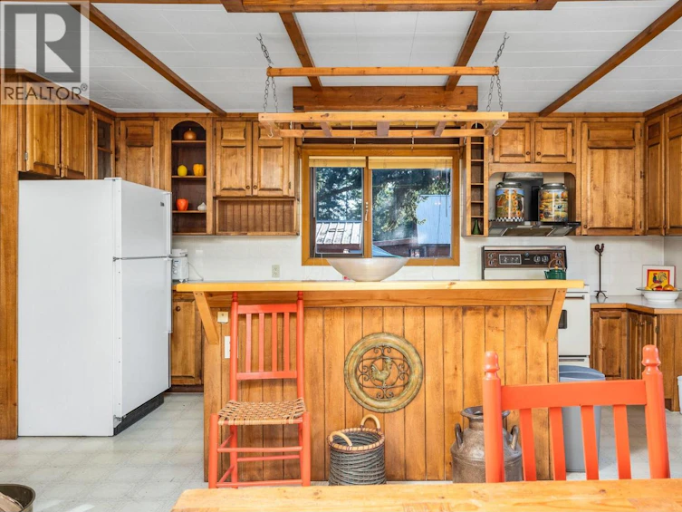 599 Whitevale Road, Lumby, BC, V0E 2G7 - 5