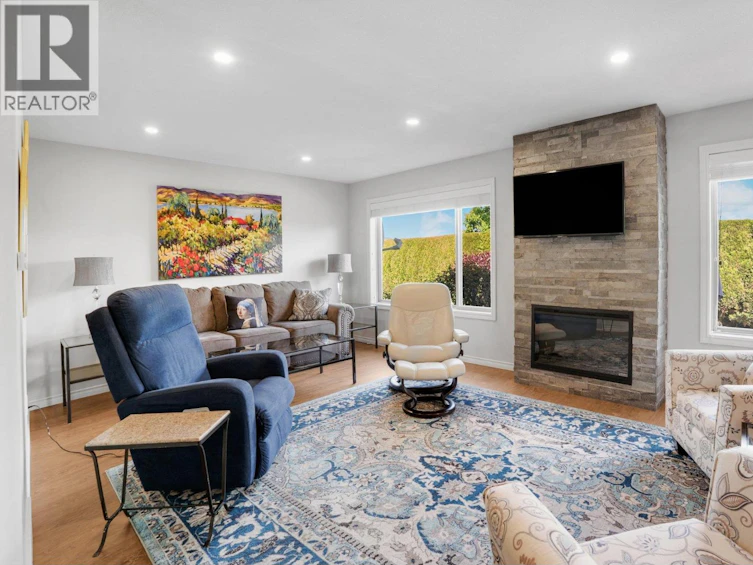 137-1405 Guisachan Place, Kelowna, BC, V1Y 9X8 - 7