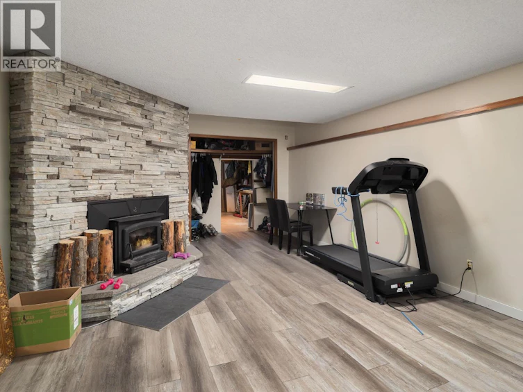 9930 Skylark Road, Prince George, BC, V2N 5B6 - 29