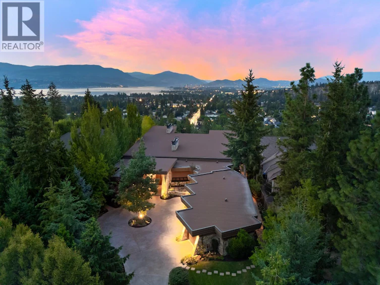 704 Barnaby Road, Kelowna, BC, V1W 4N9 - 4