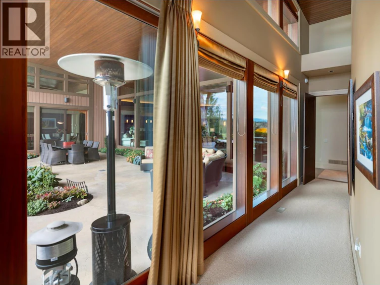 704 Barnaby Road, Kelowna, BC, V1W 4N9 - 40