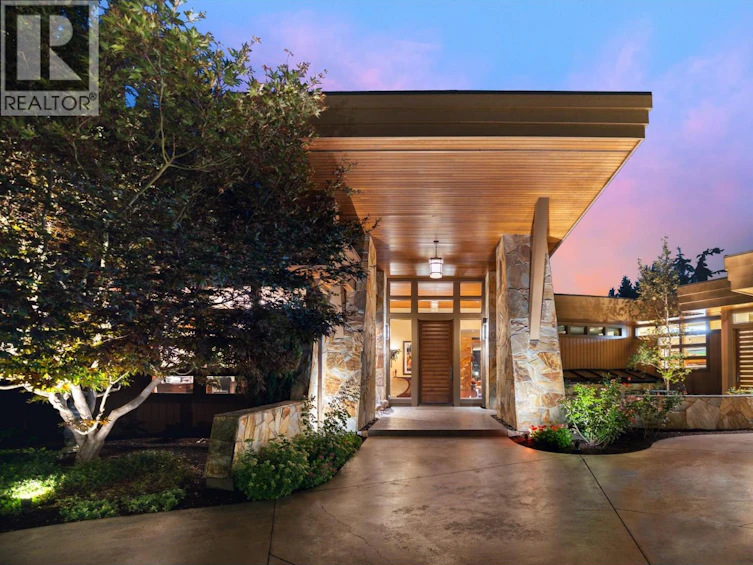 704 Barnaby Road, Kelowna, BC, V1W 4N9 - 13