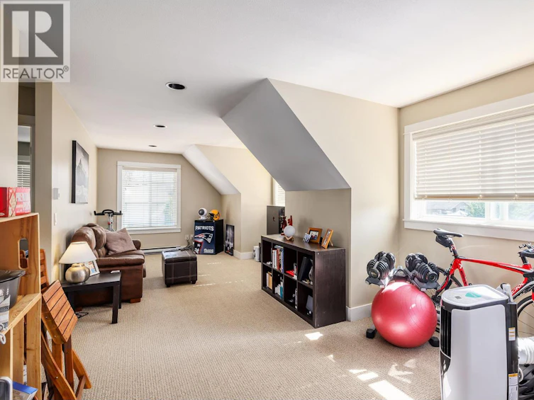 2209 Woodlawn Street, Kelowna, BC, V1Y 2T1 - 25