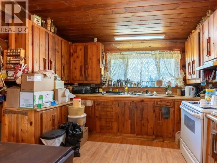 4208 North Road, Ashcroft, BC, V0K 1A0 - 9
