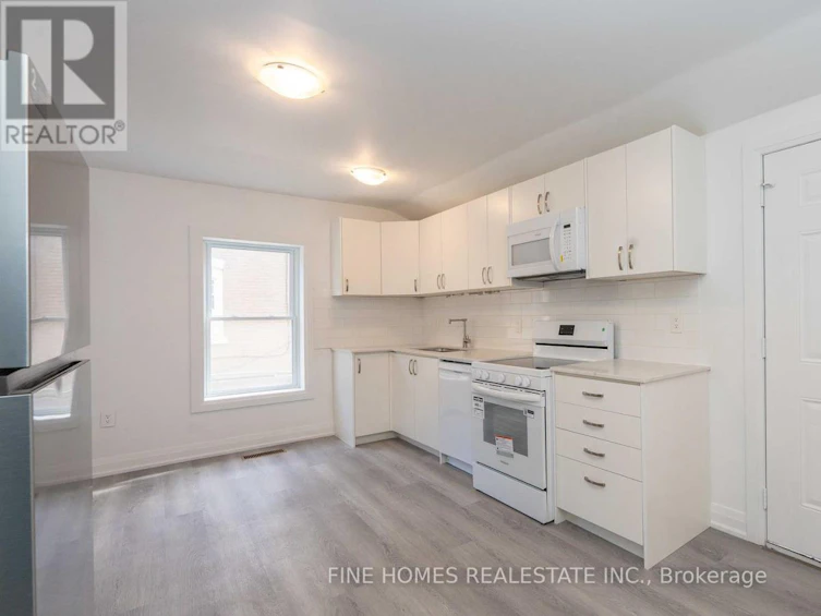 119 Albert Street S, Orillia, ON, L3V 5L1 - 13