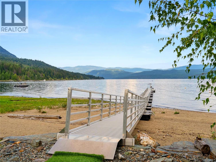 2506 Welch Place, Anglemont, BC, V0E 1M7 - 66