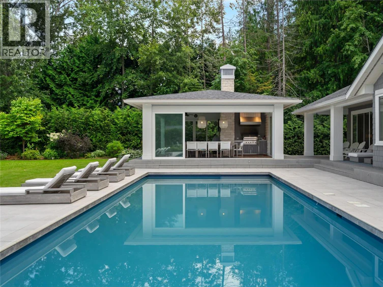 2506 Welch Place, Anglemont, BC, V0E 1M7 - 8