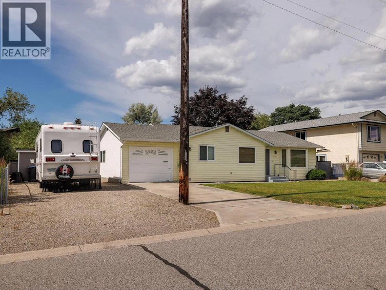 1089 Quesnel Road, Kelowna, BC, V1Y 3J4 - 27
