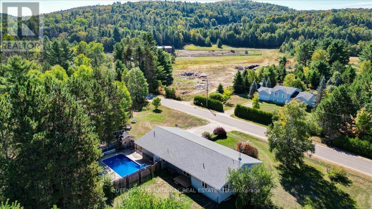 11876 Opeongo Road, Madawaska Valley, ON, K0J 1B0