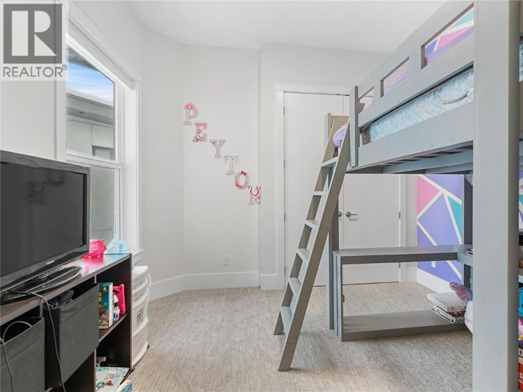 1325 Sladen Crescent, Kelowna, BC, V1V 2Y1 - 15