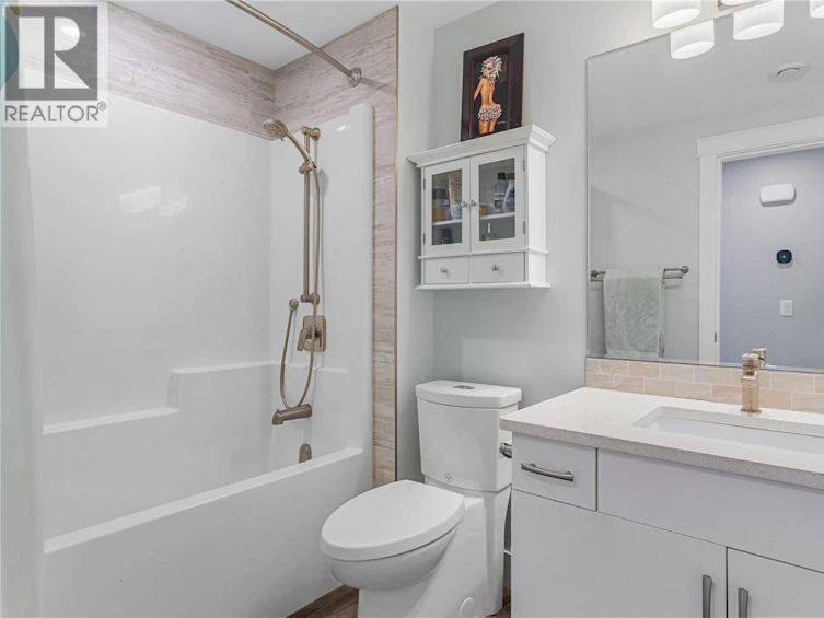 1325 Sladen Crescent, Kelowna, BC, V1V 2Y1 - 39