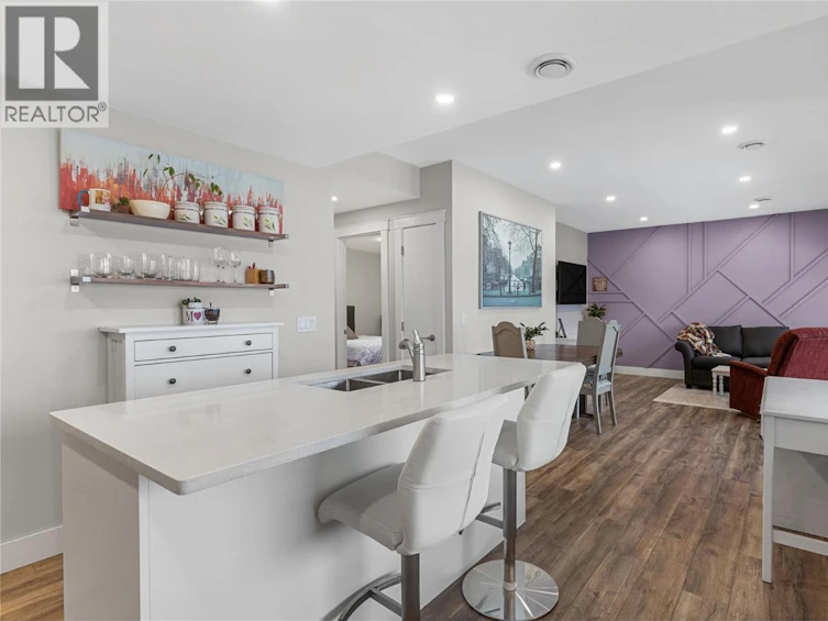 1325 Sladen Crescent, Kelowna, BC, V1V 2Y1 - 28