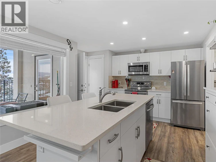 1325 Sladen Crescent, Kelowna, BC, V1V 2Y1 - 32