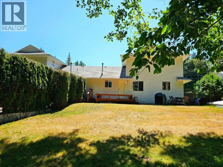 A-6855 Irvine Street, Powell River, BC, V8A 4A8 - 26