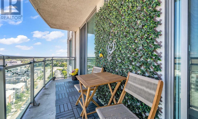 15A-6 Rosebank Drive