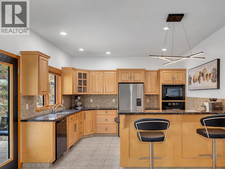 20911 Garnet Valley Road, Summerland, BC, V0H 1Z3 - 10
