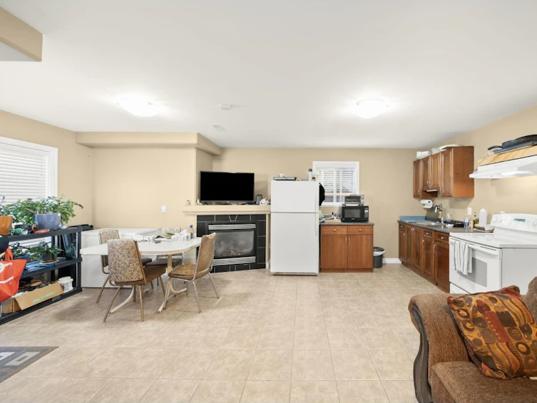 32726 Lissimore, Mission, BC, V2V 7P5 - 29