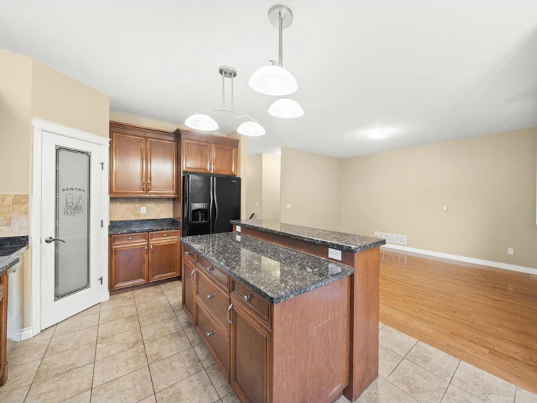 32726 Lissimore, Mission, BC, V2V 7P5 - 14