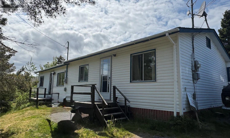 9 Coleys Point Road South