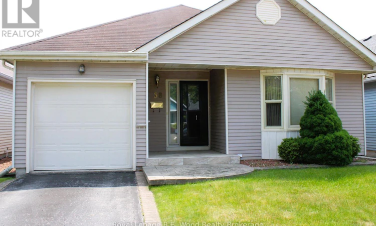58 Hawkins Crescent