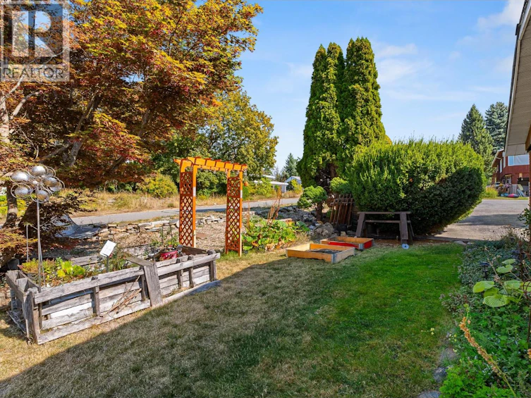 181 Northeast 17 Street, Salmon Arm, BC, V1E 1P3 - 55