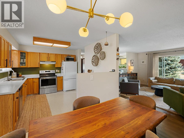 181 Northeast 17 Street, Salmon Arm, BC, V1E 1P3 - 29