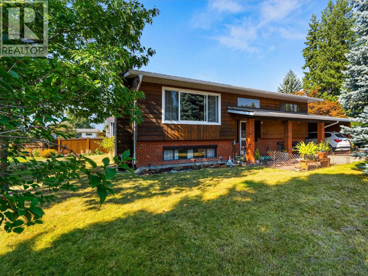181 Northeast 17 Street, Salmon Arm, BC, V1E 1P3 - 2