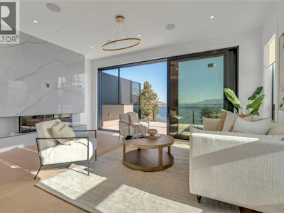 401-602 Lakeshore Drive - 3