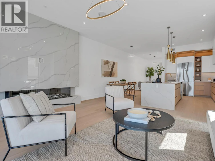 202-602 Lakeshore Drive, Penticton, BC, V2A 1B9 - 12