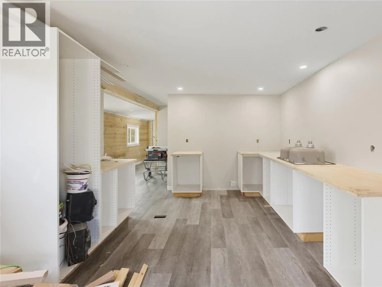 3P-3 Pluto Drive, Kamloops, BC, V2B 1A6 - 16