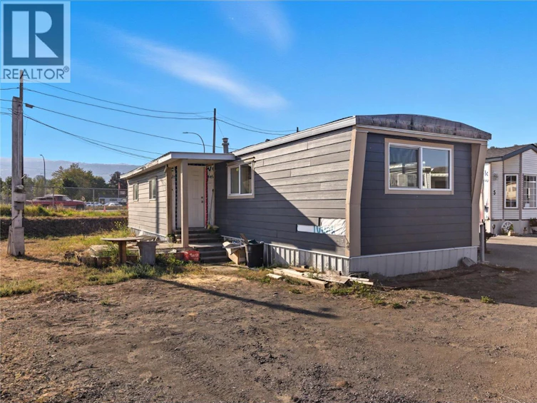 3P-3 Pluto Drive, Kamloops, BC, V2B 1A6 - 2
