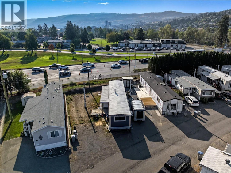 3P-3 Pluto Drive, Kamloops, BC, V2B 1A6 - 10