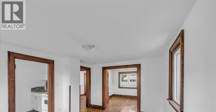 UPPER-527 Mcewan, Windsor, ON, N9B 2E7 - 5