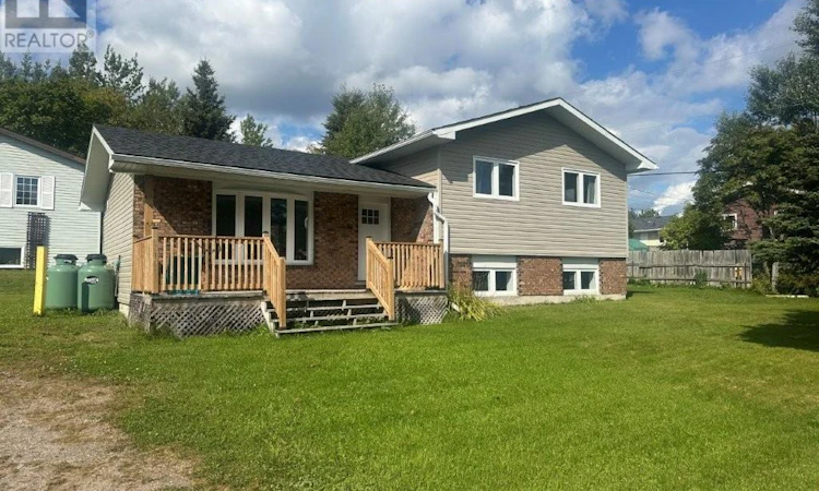 64 Parkway Place