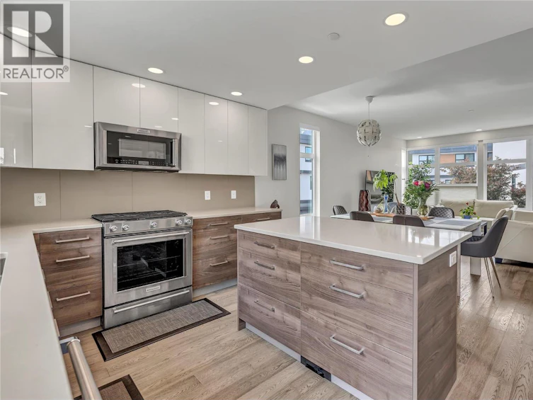 34-1515 N Highland Drive, Kelowna, BC, V1Y 0C9 - 6