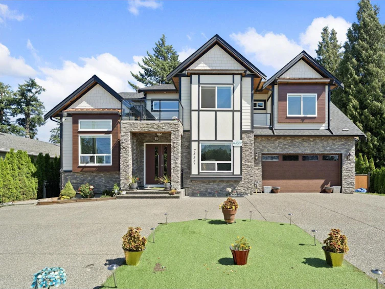 1-7532 Melville Street, Chilliwack, BC, V2R 1L7