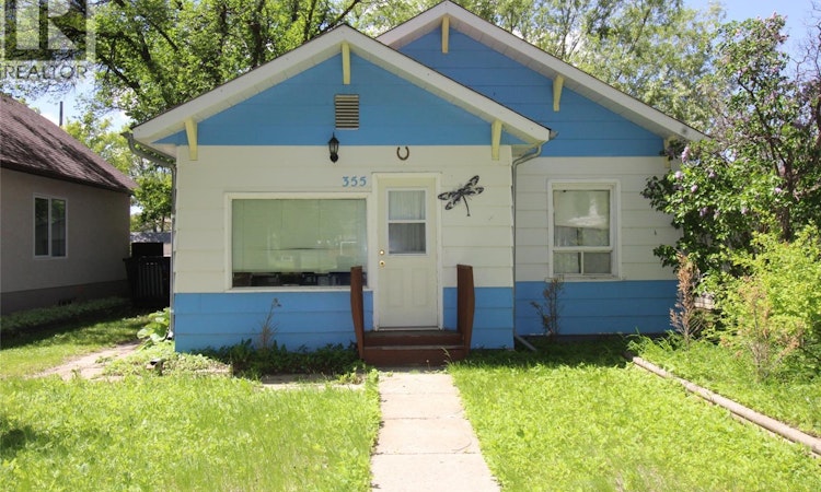 355 3rd Street E